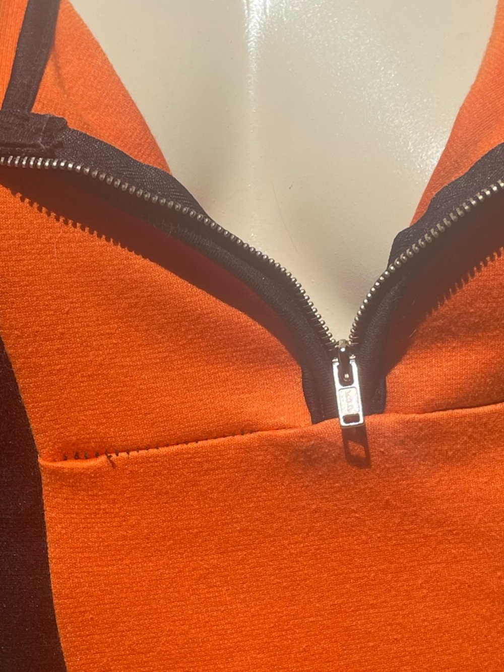 Vintage Sleeveless Orange & Black Zip-Front Bodycon Dress - Picture 9 of 10